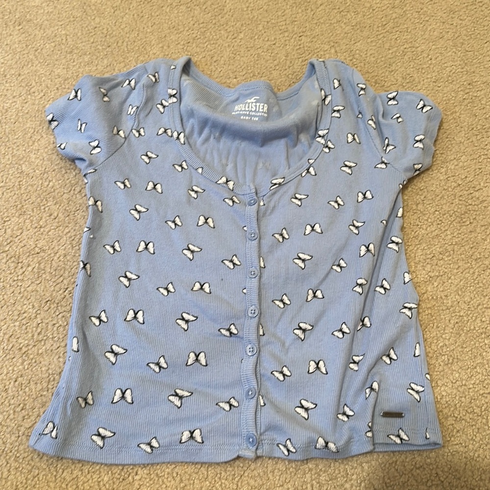 H Hollister, blue, small, baby Tee, butterflies